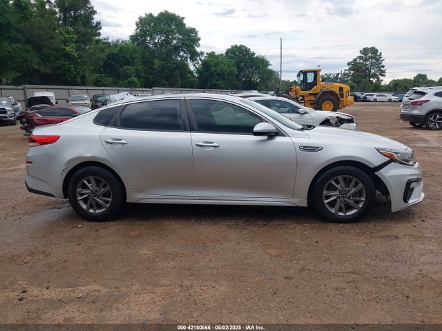 5XXGT4L38KG342820 KIA Optima Lx