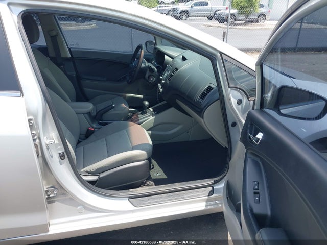 KNAFX4A8XF5362542 KIA FORTE EX