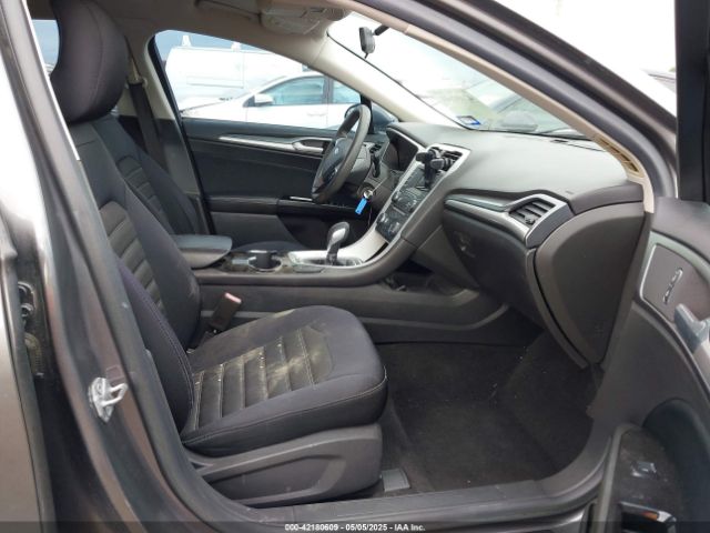 1FA6P0H75E5393162 Ford FUSION SE