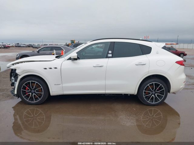 ZN661YUS5JX301985 Maserati Levante S Gransport