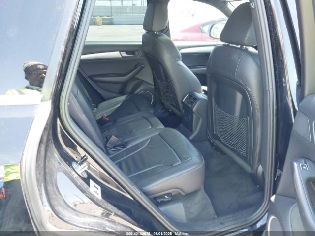 WA1M2AFP6HA061312 Audi Q5 2.0t Premium