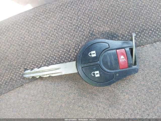 JN8AS5MT8FW664220 Nissan Rogue Select S