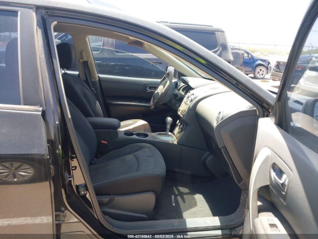 JN8AS5MT8FW664220 Nissan Rogue Select S