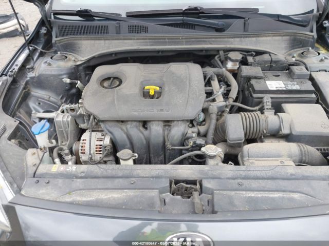 3KPF24AD5ME274305 KIA Forte Lxs