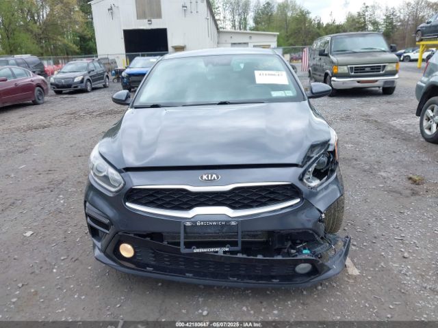 3KPF24AD5ME274305 KIA Forte Lxs