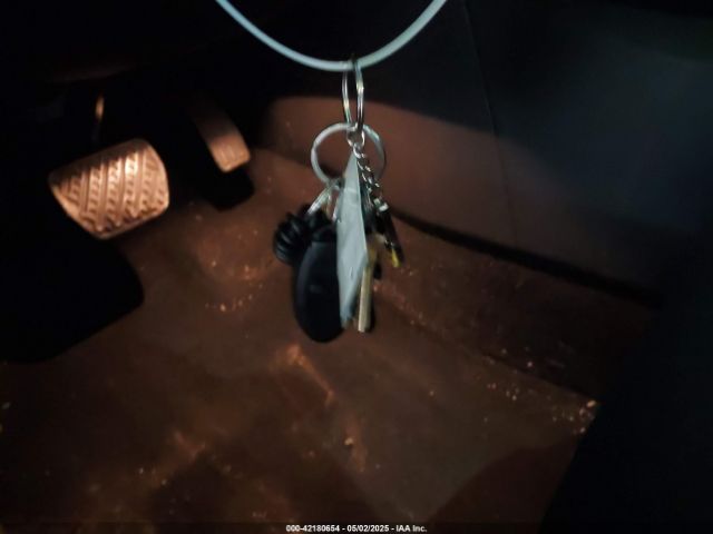 1N4AA6AP3GC434928 Nissan 2016