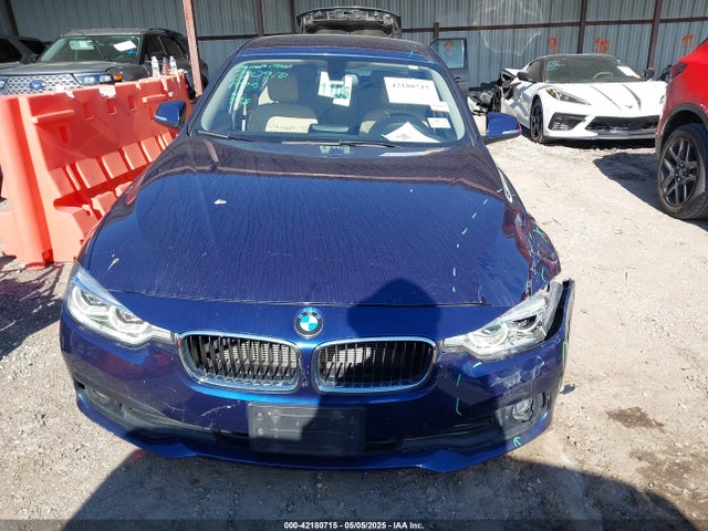 WBA8A3C51JA494385 BMW 320i Xdrive