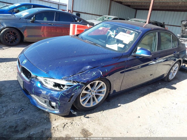 WBA8A3C51JA494385 BMW 320i Xdrive