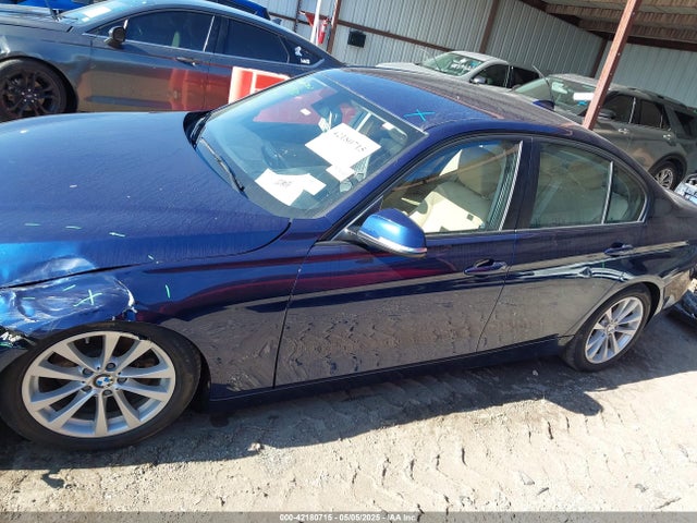 WBA8A3C51JA494385 BMW 320i Xdrive