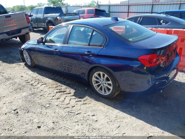 2018 BMW 320I WBA8A3C51JA494385 Photo 2