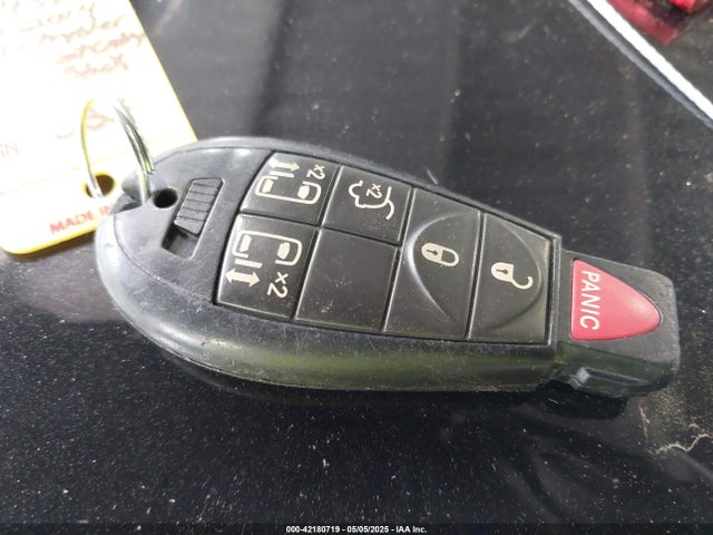 2C4RC1BG3ER398333 Chrysler Town & Country Touring