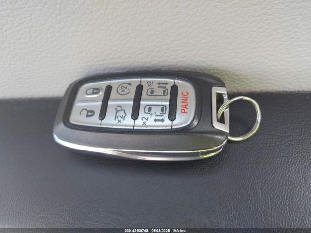 2C4RC1FG6LR205129 Chrysler Pacifica Touring