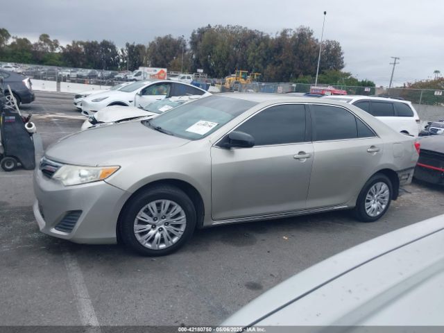 4T4BF1FK1ER392297 Toyota CAMRY LE
