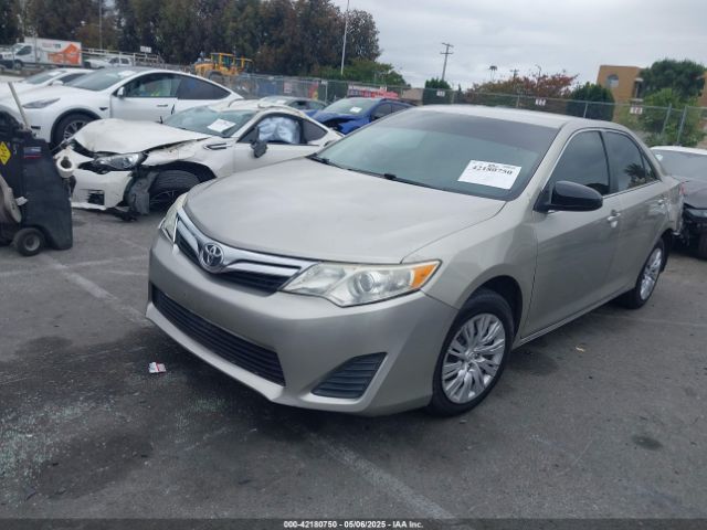 4T4BF1FK1ER392297 Toyota CAMRY LE
