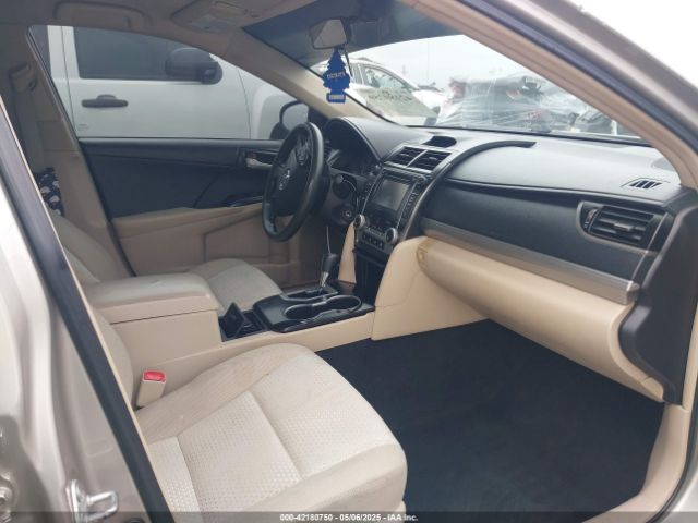 4T4BF1FK1ER392297 Toyota CAMRY LE
