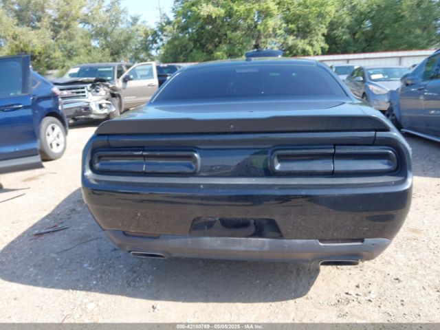 2C3CDZBT6LH235939 Dodge Challenger R/t