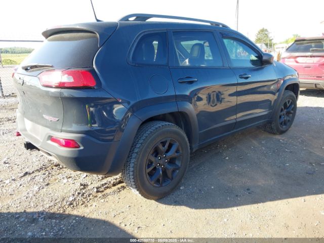 1C4PJMBS8GW322474 Jeep Cherokee Trailhawk
