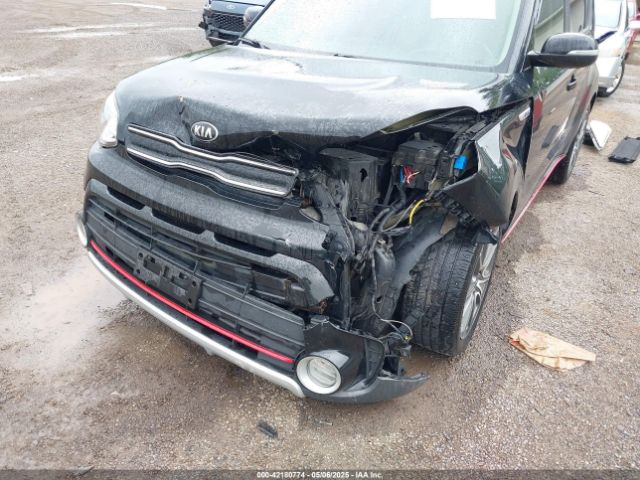 KNDJX3AA6J7528482 KIA Soul !