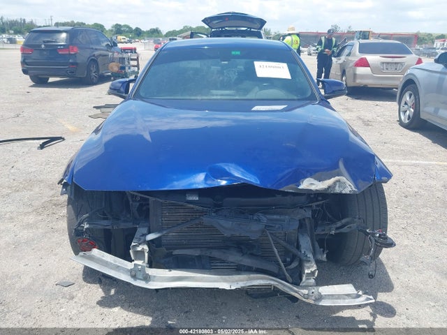 WBA8E1G37HNU16777 BMW 320i