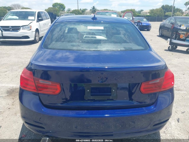 WBA8E1G37HNU16777 BMW 320i