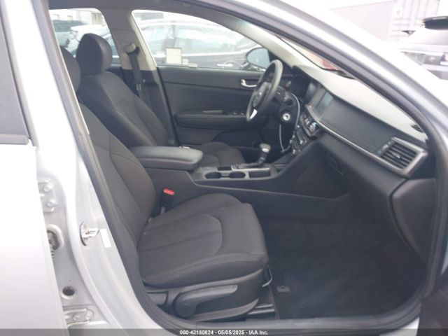 5XXGT4L36JG203915 KIA Optima Lx