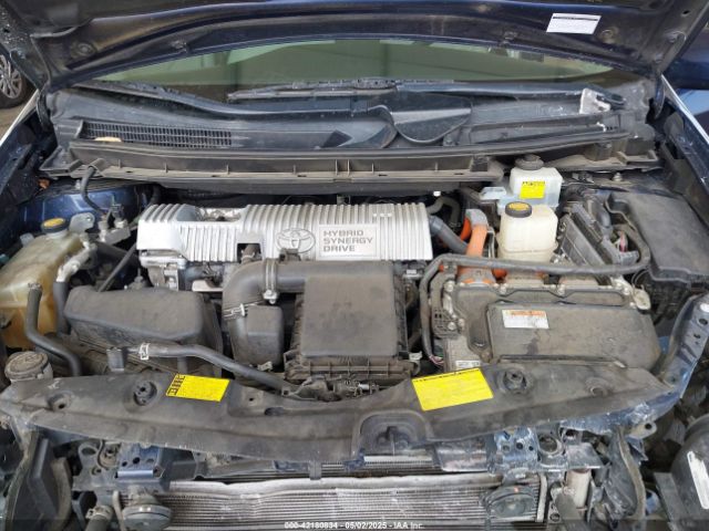 JTDKN3DU7E1746200 Toyota Prius Three