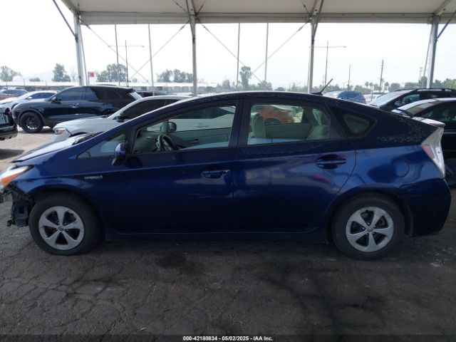 JTDKN3DU7E1746200 Toyota Prius Three