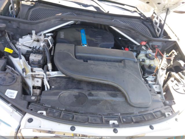 2018 BMW X5 EDRIVE 5UXKT0C52J0W00039 Photo 9