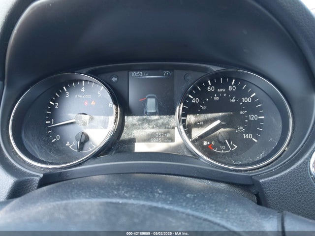 JN8AT2MV4HW016650 Nissan ROGUE SV