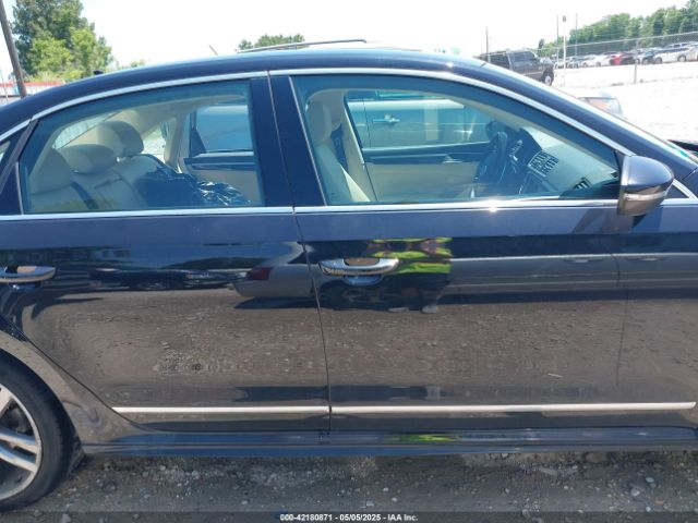 1VWMA7A33KC009628 Volkswagen Passat 2.0t Se R-line