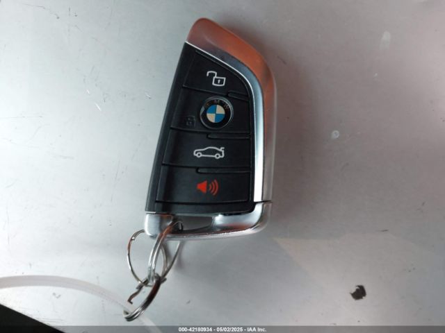 2022 BMW M3 WBS33AY09NFL79043 Photo 10