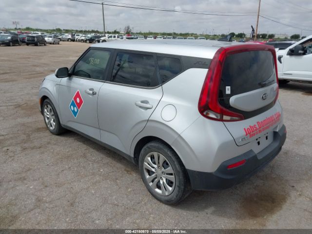 2021 KIA SOUL KNDJ23AU4M7793351 Photo 2