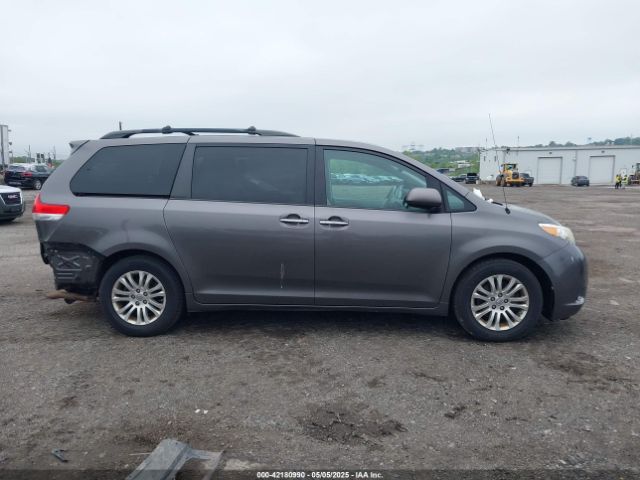5TDYK3DC0ES436502 Toyota Sienna Xle V6 8 Passenger