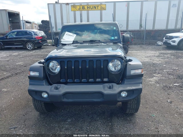 1C4HJXDN7LW130390 Jeep 2020