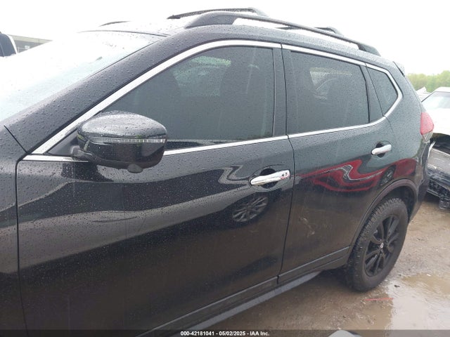 5N1AT2MV9JC730398 Nissan ROGUE SV