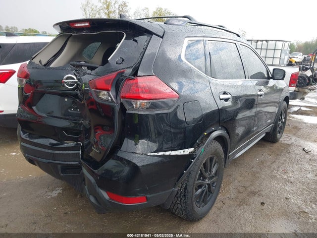5N1AT2MV9JC730398 Nissan ROGUE SV