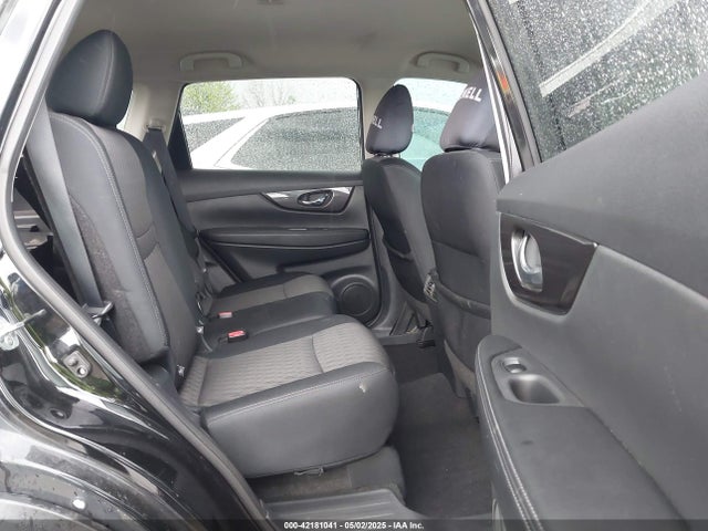 5N1AT2MV9JC730398 Nissan ROGUE SV