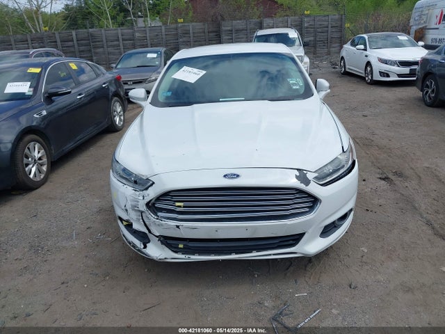 3FA6P0H76GR142179 Ford 2016