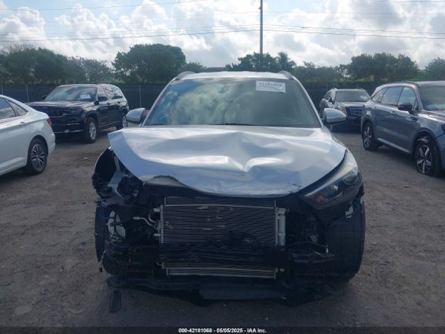 KM8J33A49JU710714 Hyundai TUCSON SEL