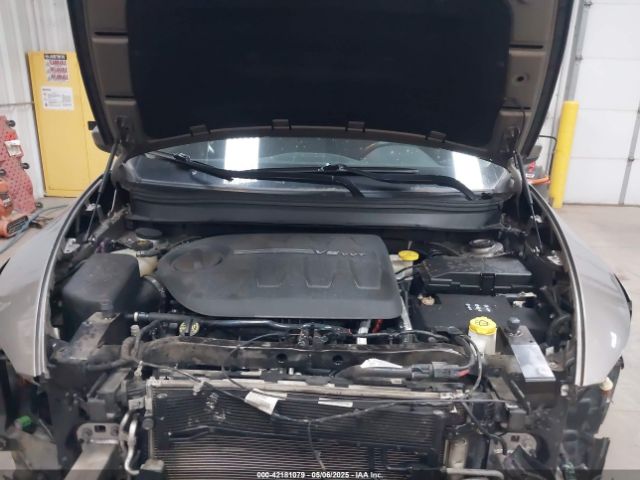 1C4PJMCS6HW634597 Jeep Cherokee Latitude 4x4