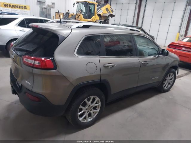 1C4PJMCS6HW634597 Jeep Cherokee Latitude 4x4