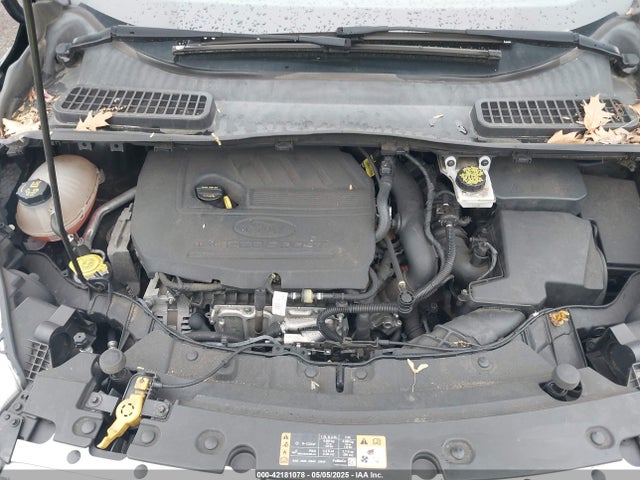 1FMCU9GD3HUD90154 Ford ESCAPE SE
