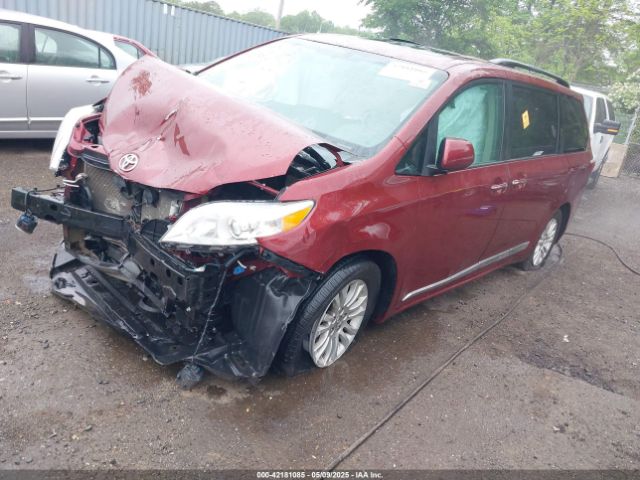 5TDYK3DC3FS566341 Toyota Sienna Xle 8 Passenger