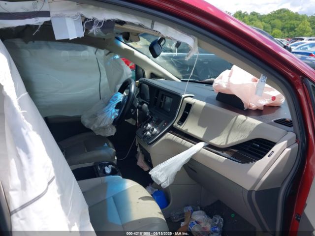 5TDYK3DC3FS566341 Toyota Sienna Xle 8 Passenger