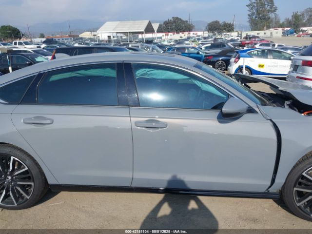1HGCY2F8XRA070757 Honda Accord Hybrid Touring