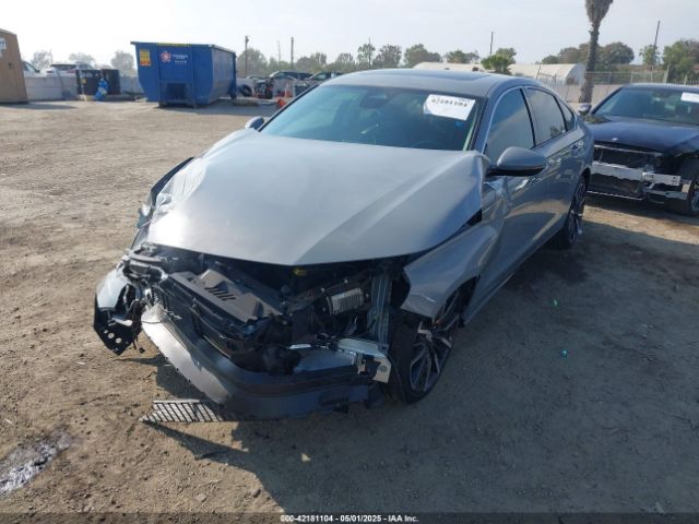 1HGCY2F8XRA070757 Honda Accord Hybrid Touring