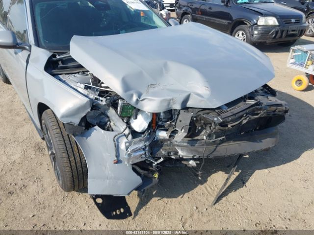 1HGCY2F8XRA070757 Honda Accord Hybrid Touring