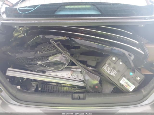 1HGCV2F9XNA002714 Honda Accord Touring
