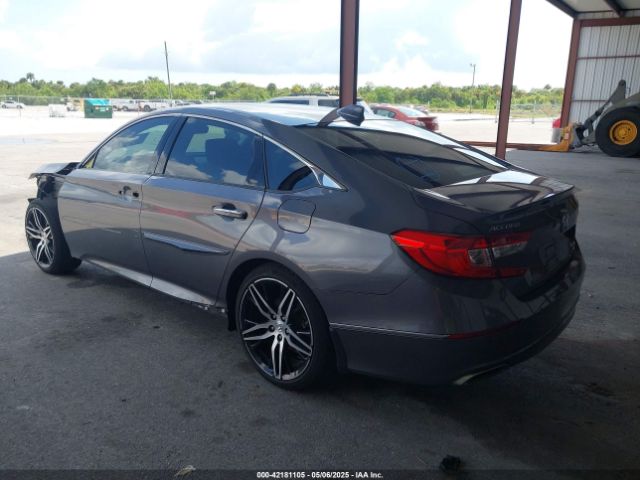 1HGCV2F9XNA002714 Honda Accord Touring