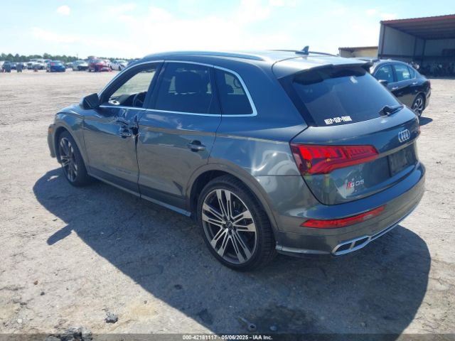 2018 AUDI SQ5 WA1A4AFY0J2099785 Photo 2